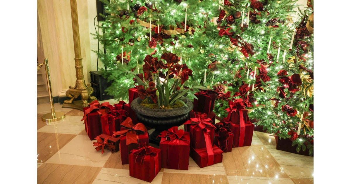 Christmas Day Printables and Crafts for Kids and Families